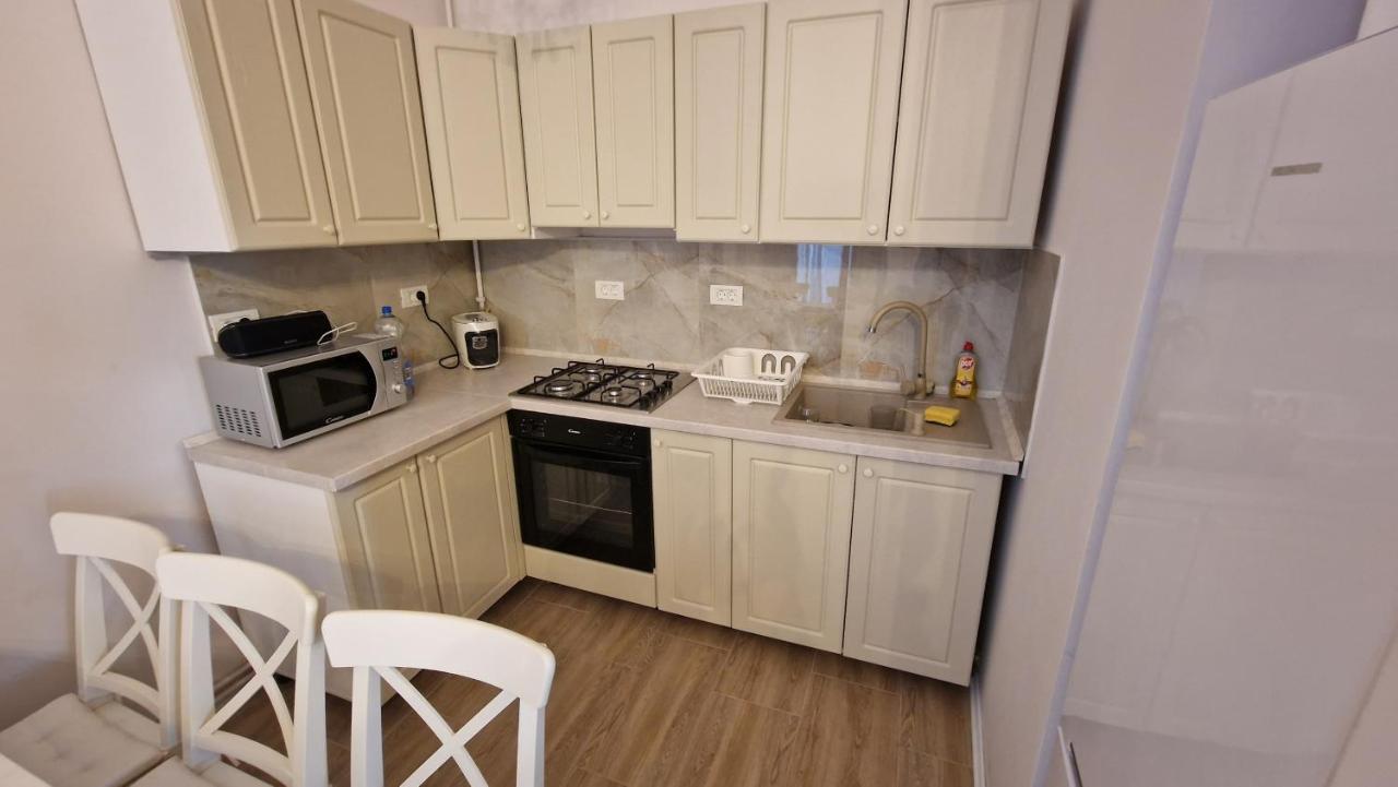 Uvs Central Luxury Apartment Oradea Extérieur photo